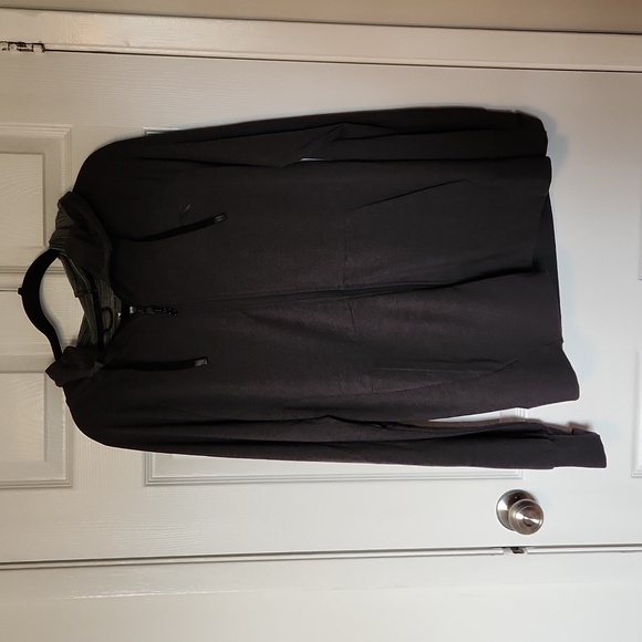 Diadora - Running Hoody - Mens Size Medium - Preloved Item - Picture 1 of 5